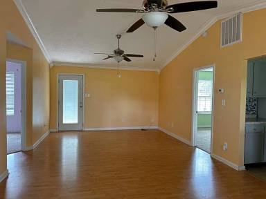 Main picture of 7756 Brickchase Ln