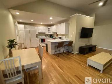 Main picture of 1287 Willow Ave