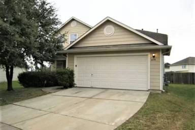 Main picture of 9530 Belleclaire Ln