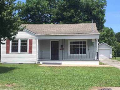 Main picture of 717 W Thompson St