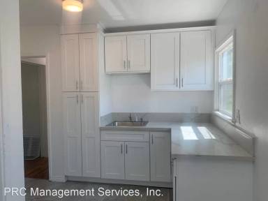 Main picture of 8124 De Garmo Ave