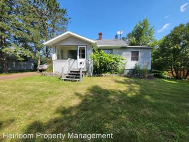 Main picture of 219 E Chisholm St