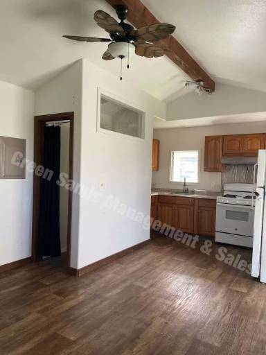 Main picture of 16-2128 Rainbow Dr