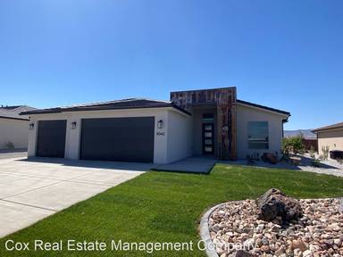 Main picture of 3042 E Fuchsia Dr
