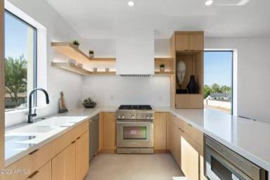 Main picture of 7407 E Minnezona Ave