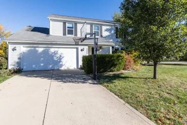 Main picture of 5868 Northcliff Blvd