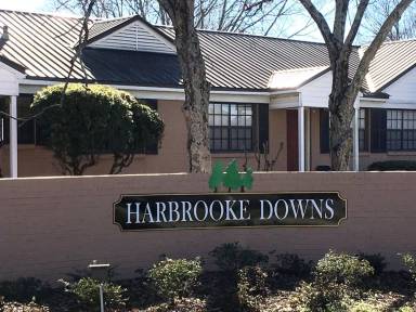 Main picture of Harbrooke Downs Condominiums