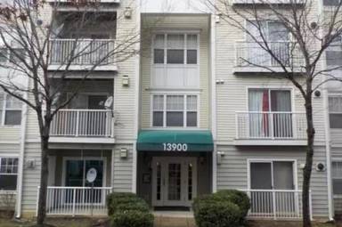 Main picture of 13900 Farnsworth Ln
