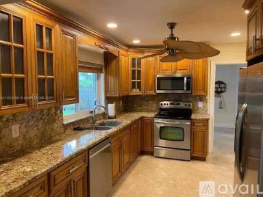 Main picture of 361 SW 60th Ave