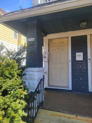 Main picture of 2944 N 44th St