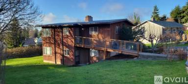 Main picture of 2601 Huron St