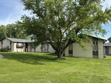 Main picture of Shadowwood Apartments