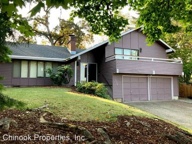 Main picture of 2740 Malibu Way