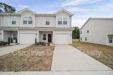 Main picture of 916 S Battleground Ave