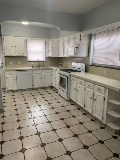 Main picture of 1117 Ellsworth Ave