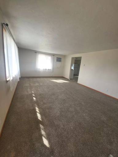 Main picture of 255 J St NE