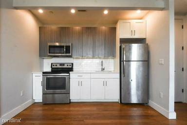 Main picture of 95 Legion St