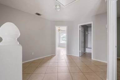 Main picture of 3506 Hawk View Cv