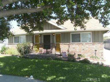 Main picture of 18106 Jersey Ave
