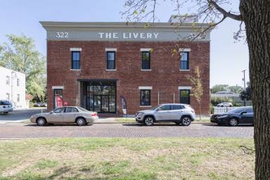 Main picture of 322 S Patterson Blvd