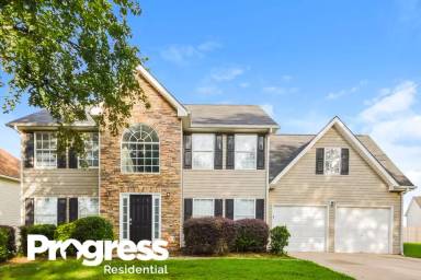 Main picture of 95 Hazelhurst Dr