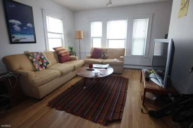 Main picture of 64 Murdock St