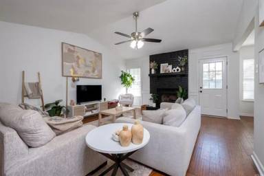 Main picture of 41 Oak Forest Loop
