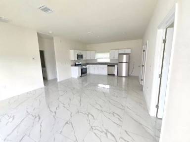 Main picture of 3306 49th St W