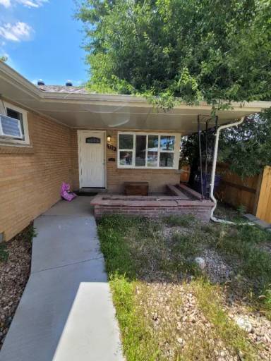 Main picture of 715 S Krameria St