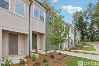 Main picture of 1684 Hannah Ter NW