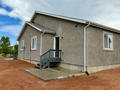 Main picture of 326 W Coral Dr
