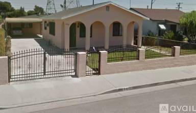 Main picture of 648 Brady Ave