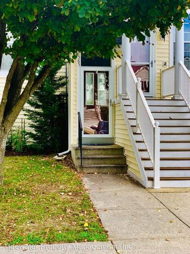 Main picture of 1565 Fallowfield Ct