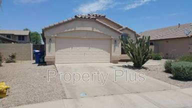 Main picture of 9334 E Plana Ave
