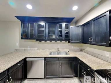 Main picture of 3002 N Arrowhead Dr