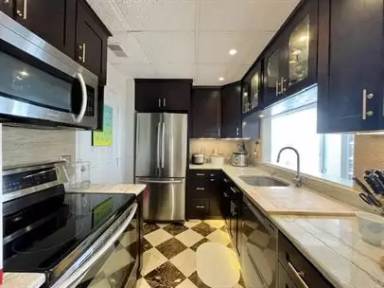 Main picture of 2411 20th St NW