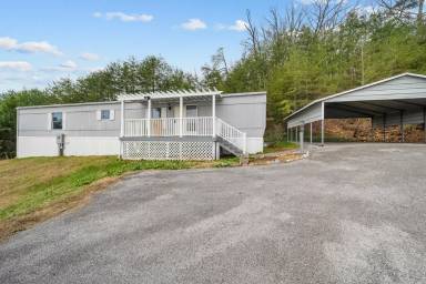 Main picture of 3323 Roberts Rd