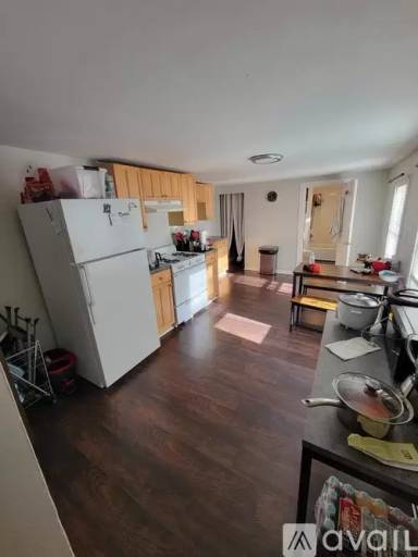 Main picture of 247 Bennington St