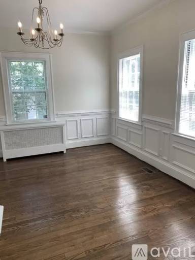 Main picture of 117 Hinsdale Ave