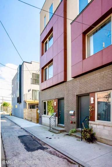 Main picture of 504 Cambridge St