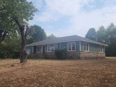Main picture of 448 N 18th St