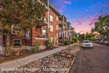 Main picture of 1374 N Ogden St