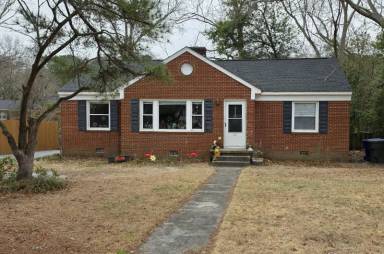 Main picture of 2506 E 4th St
