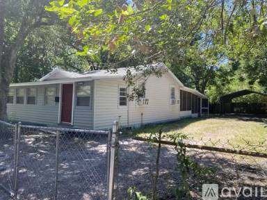 Main picture of 4524 Nolan St