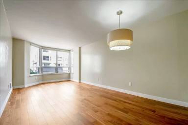Main picture of 650 Turk St