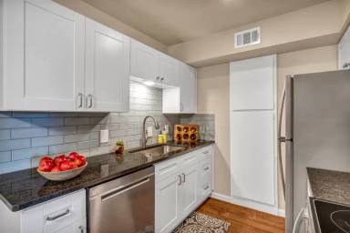 Main picture of Blanco Oaks Apartments