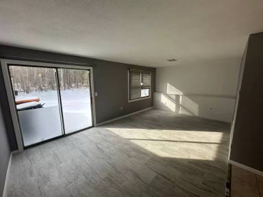 Main picture of 127 Riviera Dr
