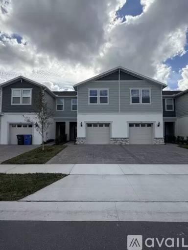 Main picture of 110 Violet Vine Ln
