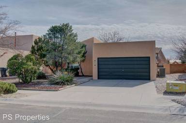 Main picture of 5620 Wingate Ave NW