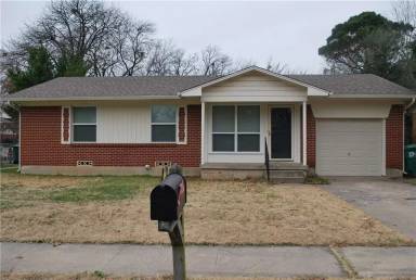 Main picture of 2005 Shawnee St
